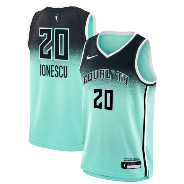 Sabrina Ionescu